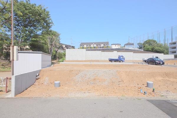 綾瀬市蓼川1丁目　建築条件なし売地　no17