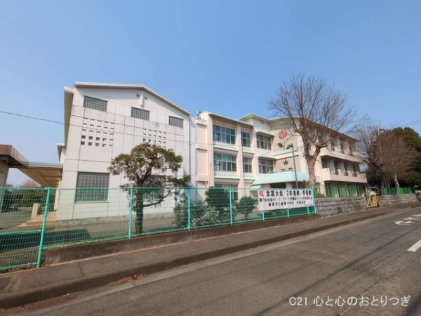 綾瀬市深谷南３丁目の中古一戸建て(綾瀬市立綾瀬中学校)