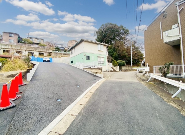 座間市入谷東４丁目の土地