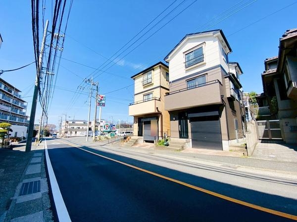 綾瀬市大上３丁目の中古一戸建て