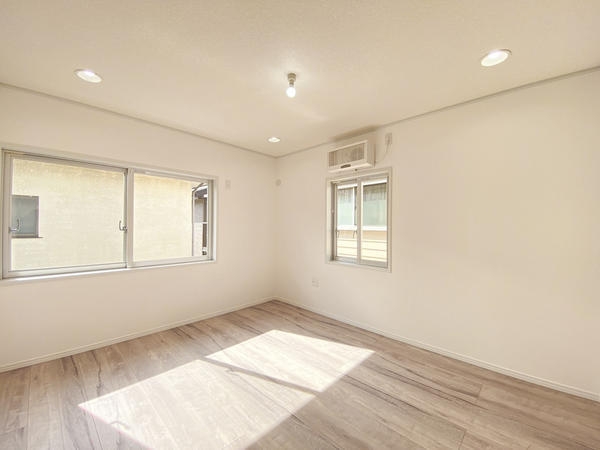 綾瀬市上土棚中６丁目の中古一戸建て