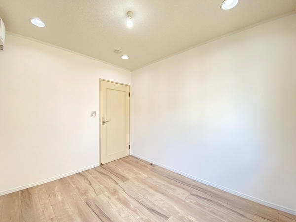 綾瀬市上土棚中６丁目の中古一戸建て