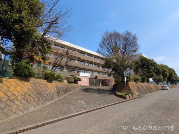 海老名市杉久保南１丁目の中古一戸建て(海老名市立大谷中学校)