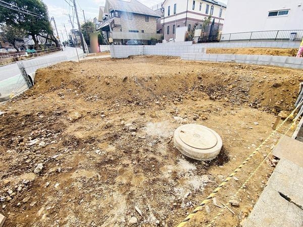 座間市立野台3丁目　新築戸建　全3棟　2号棟