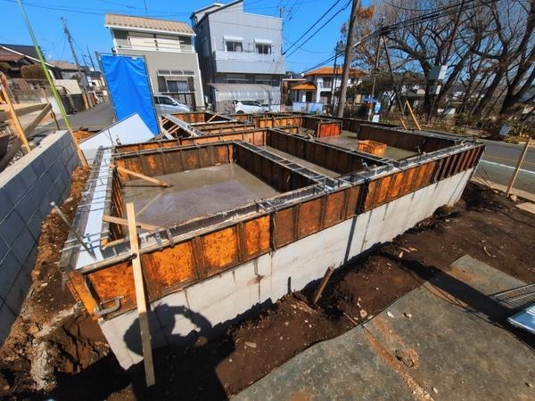 座間市立野台3丁目　新築戸建　全3棟　2号棟