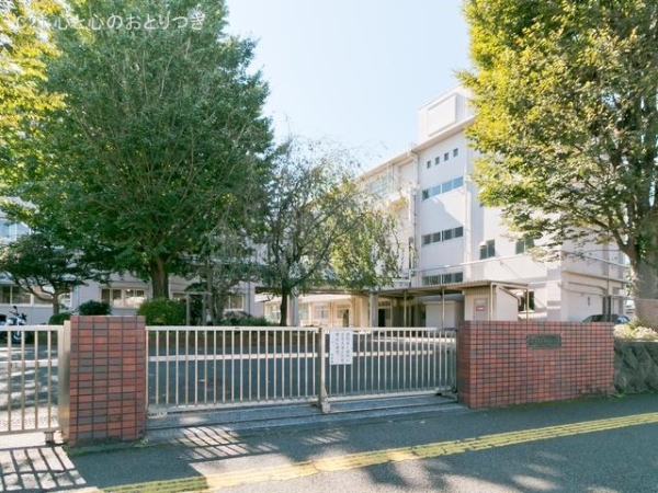 横浜市瀬谷区本郷1丁目　新築戸建　全14棟　K号棟(横浜市立瀬谷中学校)