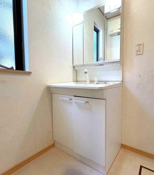 大和市鶴間１丁目の中古一戸建て