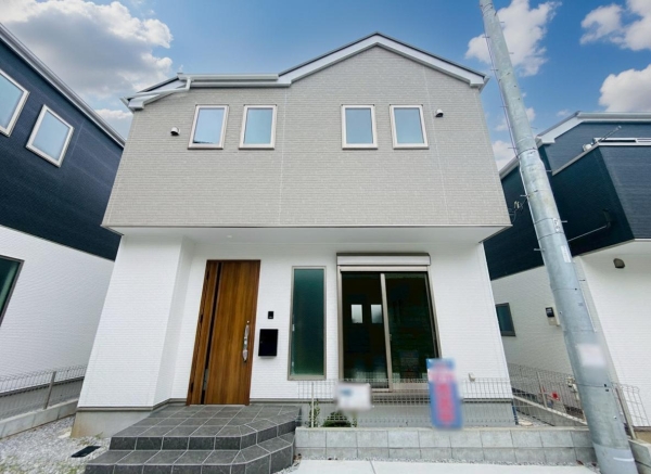 大和市福田8丁目　新築戸建　全3棟　2号棟