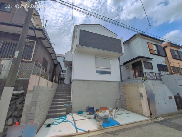 横浜市戸塚区矢部町の新築一戸建