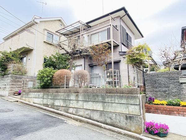 横浜市瀬谷区二ツ橋町の中古一戸建て