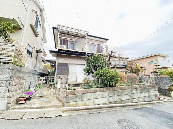 横浜市瀬谷区二ツ橋町の中古一戸建て