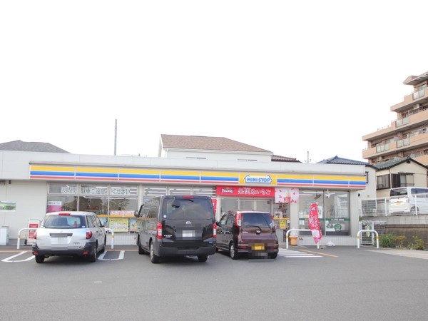 大和市代官2丁目　新築分譲住宅　2号棟(ミニストップ大和代官2丁目店)