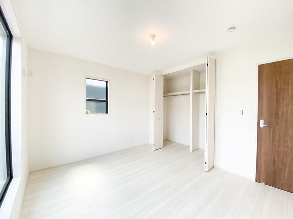大和市代官2丁目　新築分譲住宅　2号棟