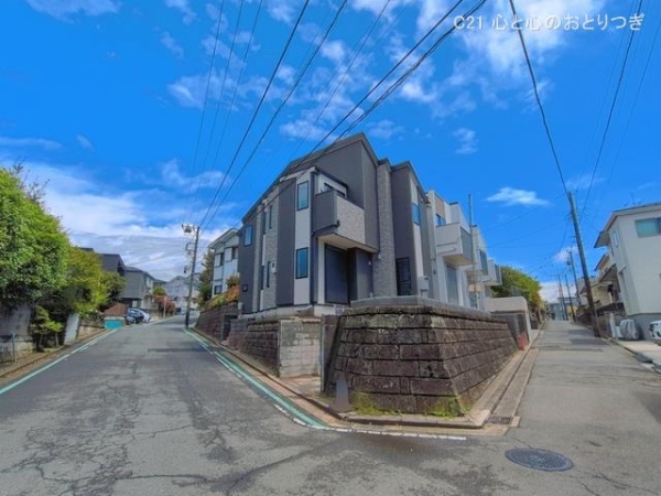 横浜市旭区白根６丁目の新築一戸建