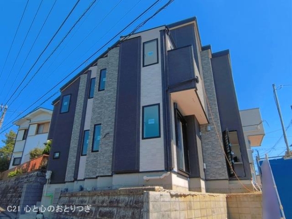 横浜市旭区白根６丁目の新築一戸建