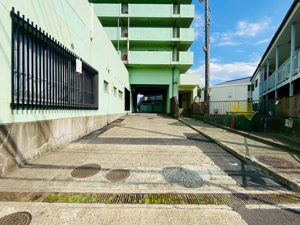 綾瀬分譲共同ビル