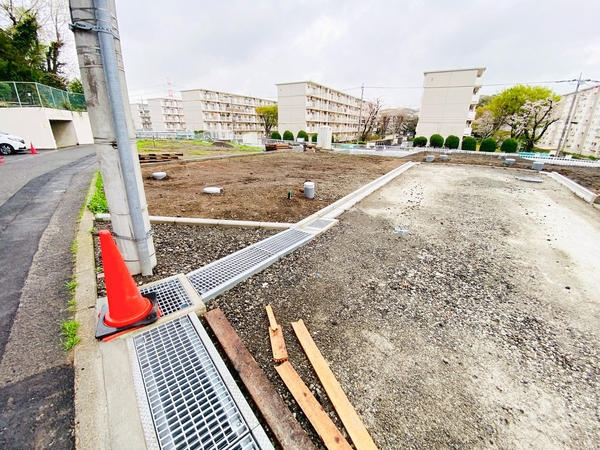 綾瀬市上土棚南2丁目　売地　全9区画　8号地
