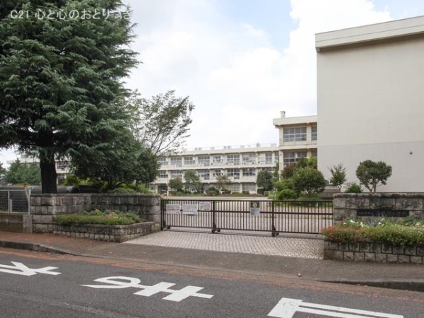 相模原市南区上鶴間２丁目の土地(相模原市立上鶴間小学校)