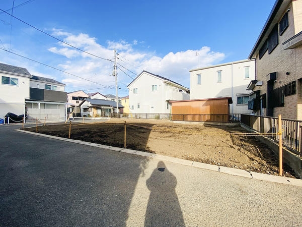 綾瀬市上土棚北2丁目　新築戸建