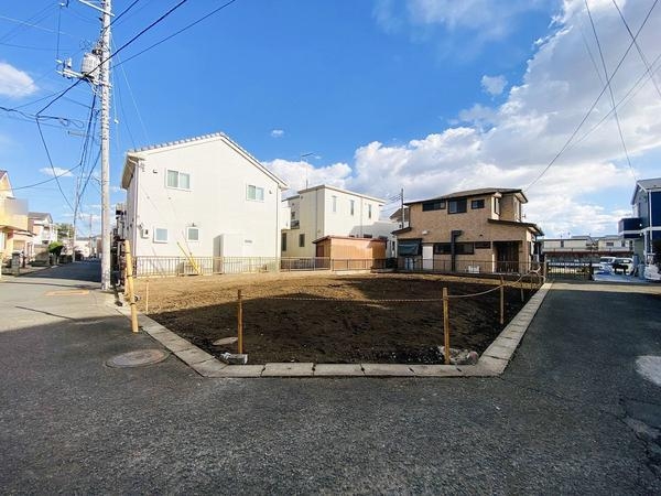綾瀬市上土棚北2丁目　新築戸建