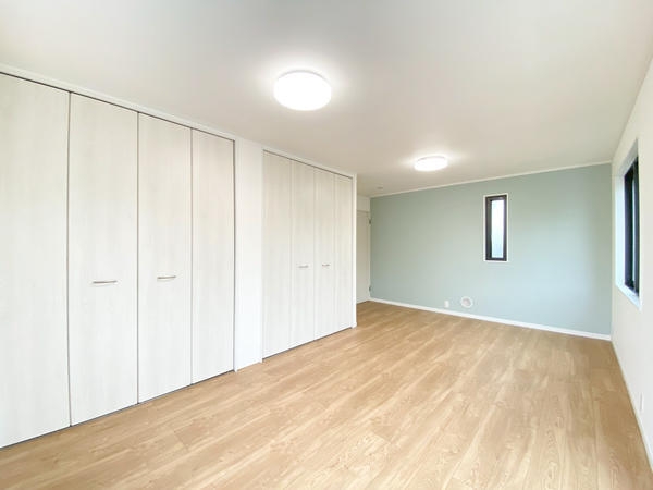 綾瀬市吉岡東４丁目の中古一戸建て