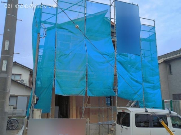 綾瀬市上土棚中６丁目の新築一戸建