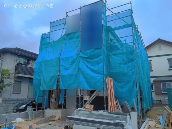 綾瀬市上土棚中６丁目の新築一戸建