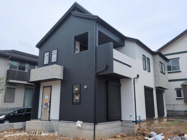 綾瀬市上土棚中６丁目の新築一戸建