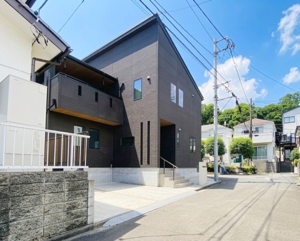 座間市入谷東３丁目の中古一戸建て
