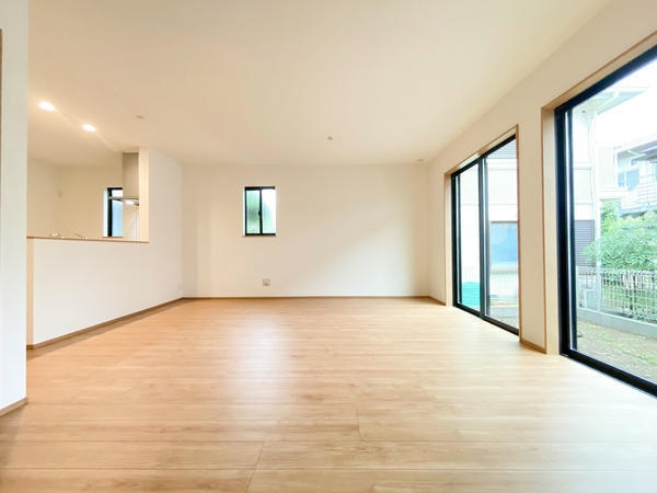大和市深見　新築戸建　全2棟　B号棟