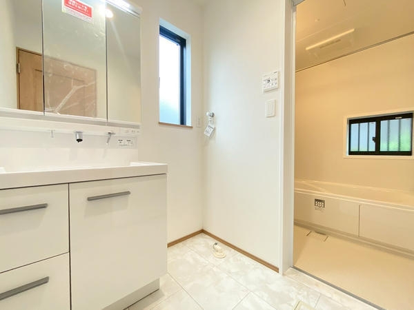 大和市深見　新築戸建　全2棟　B号棟