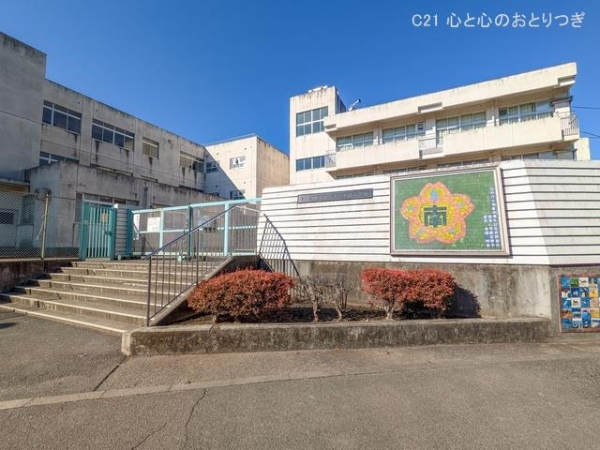 町田市常盤町の中古一戸建て(町田市立小山田南小学校)