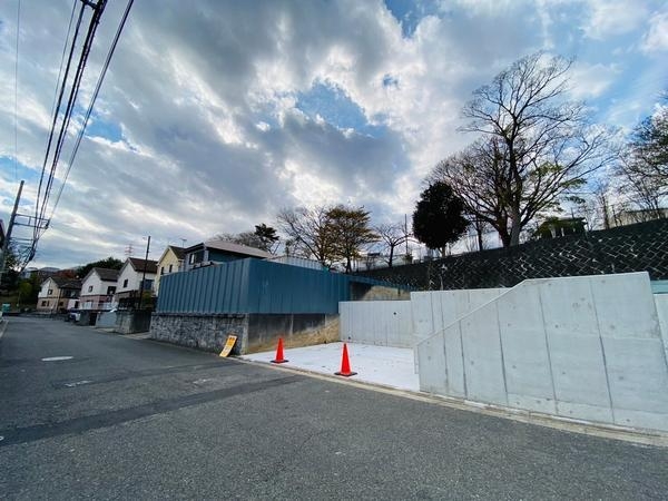 綾瀬市深谷上1丁目　売地　全2区画　B区画