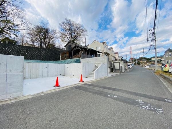 綾瀬市深谷上１丁目の土地