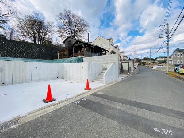 綾瀬市深谷上１丁目の土地