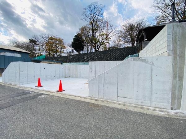 綾瀬市深谷上１丁目の土地