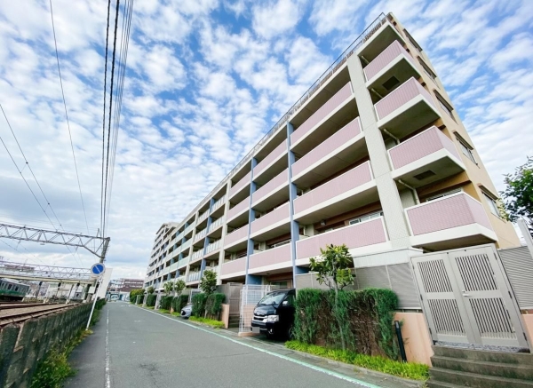ライオンズグローベル相模大塚駅前