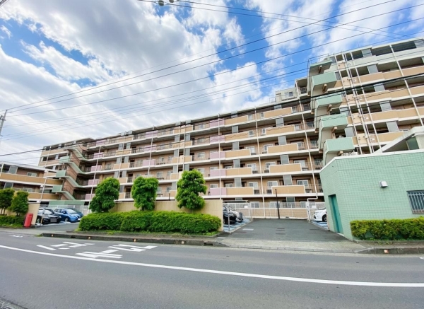 ライオンズグローベル相模大塚駅前