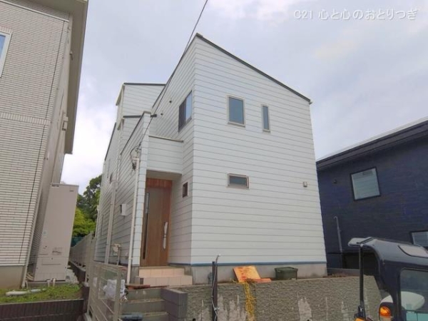 藤沢市片瀬山５丁目の新築一戸建