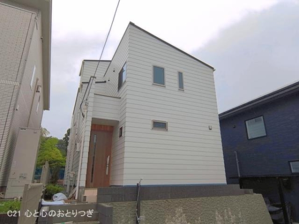 藤沢市片瀬山５丁目の新築一戸建
