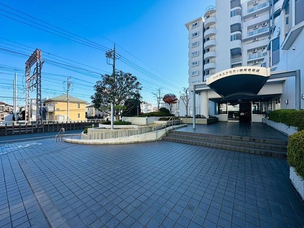 ハイネスアミティ鶴間壱番館