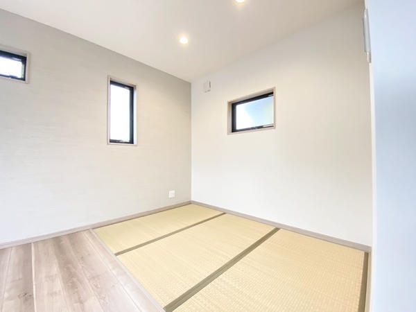 綾瀬市寺尾西２丁目の中古一戸建て