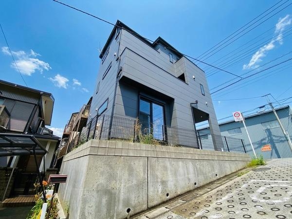 綾瀬市寺尾西２丁目の中古一戸建て