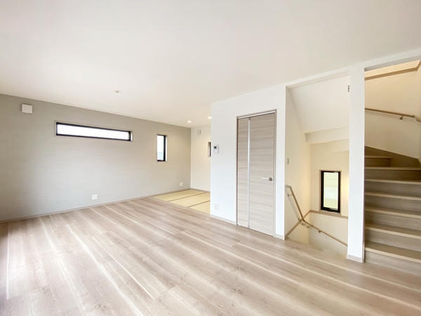 綾瀬市寺尾西2丁目　戸建