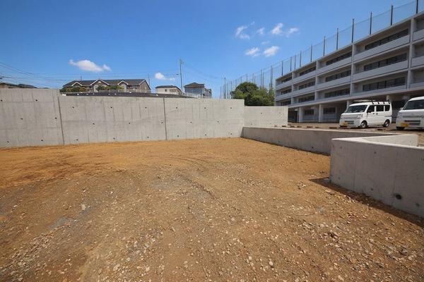 綾瀬市蓼川１丁目の土地