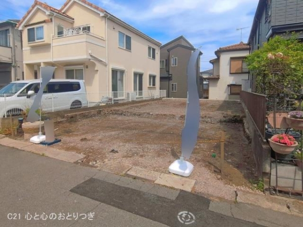 座間市南栗原６丁目の新築一戸建