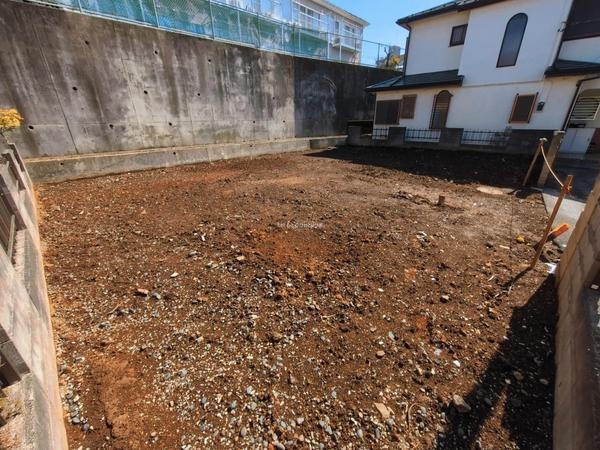 綾瀬市寺尾西3丁目　新築戸建
