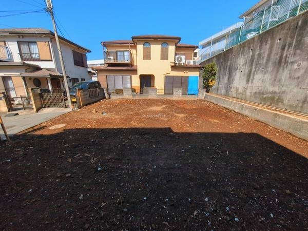 綾瀬市寺尾西3丁目　新築戸建