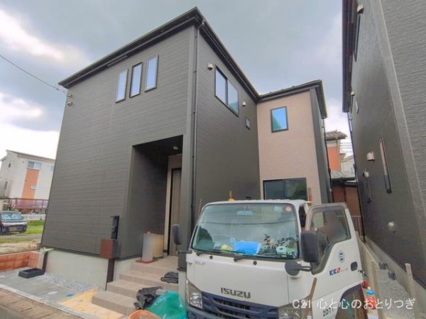 綾瀬市落合南３丁目の新築一戸建