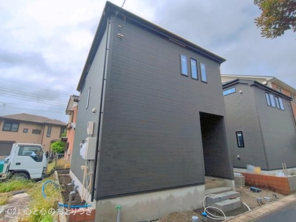綾瀬市落合南３丁目の新築一戸建